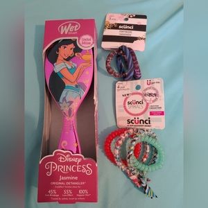 Disney's Jasmine Wet Brush and scunci hair ties
